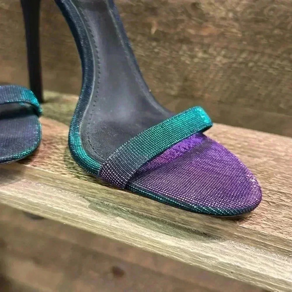 Brian Atwood Iridescent Heels Size 8.5 heel height 4 - Picture 4 of 9